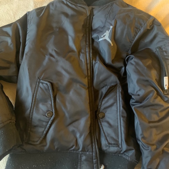 Reversible Jordan Coat - Picture 2 of 3